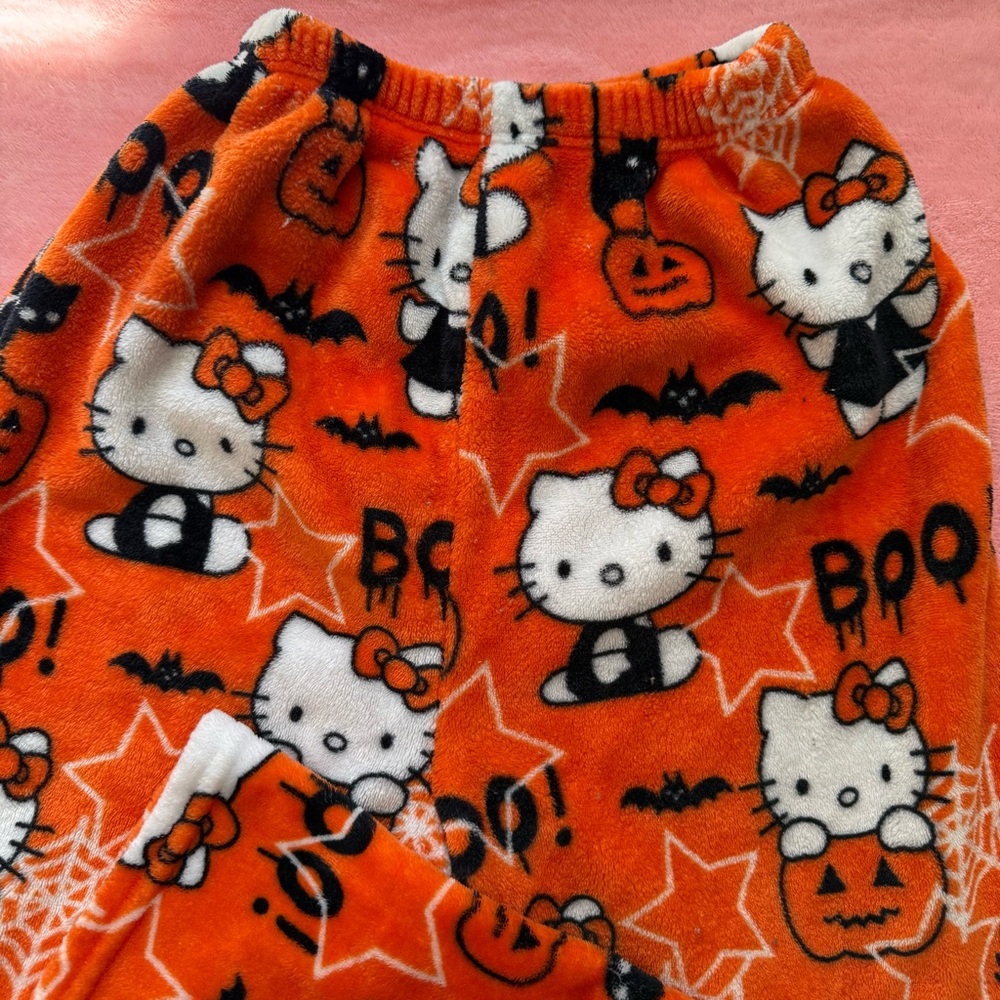 Hello Kitty Halloween Orange Black Fluffy Pajama PJ Pants Warm Cozy - Picture 2 of 4